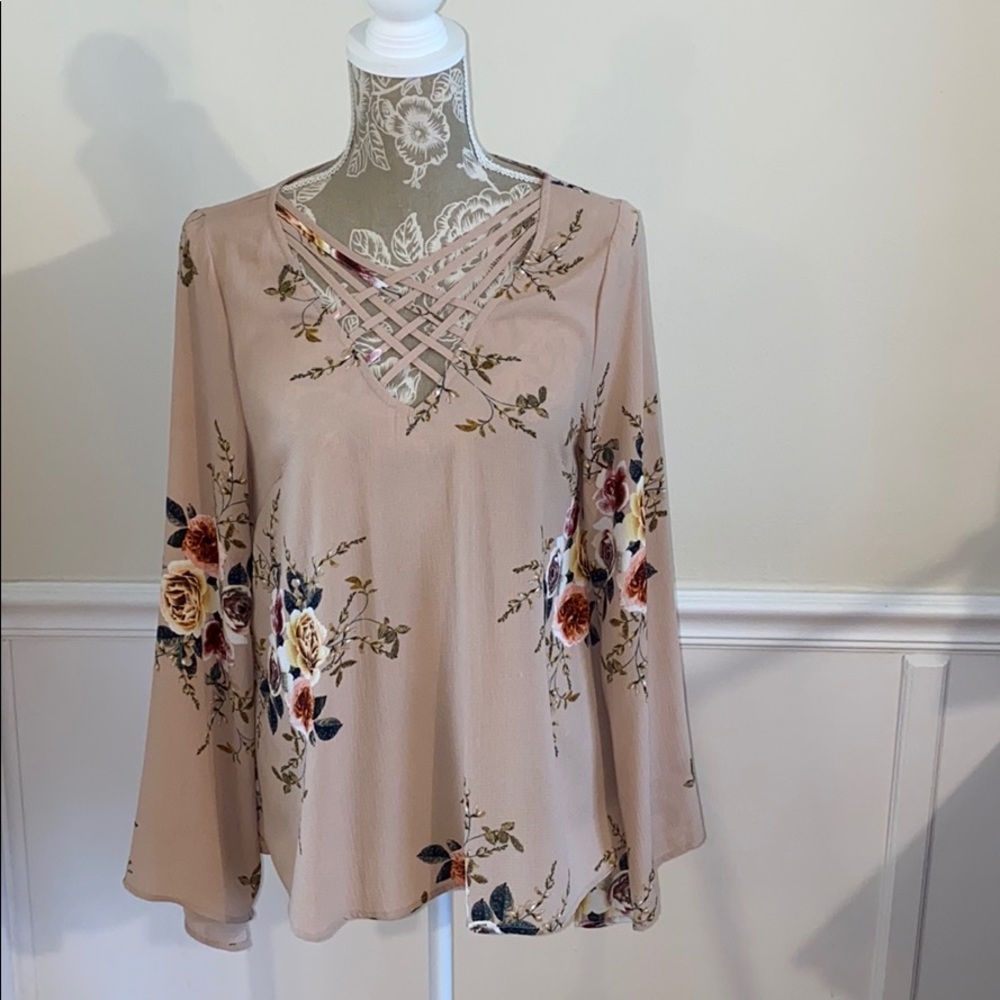 Floral Shirt with DETAILS